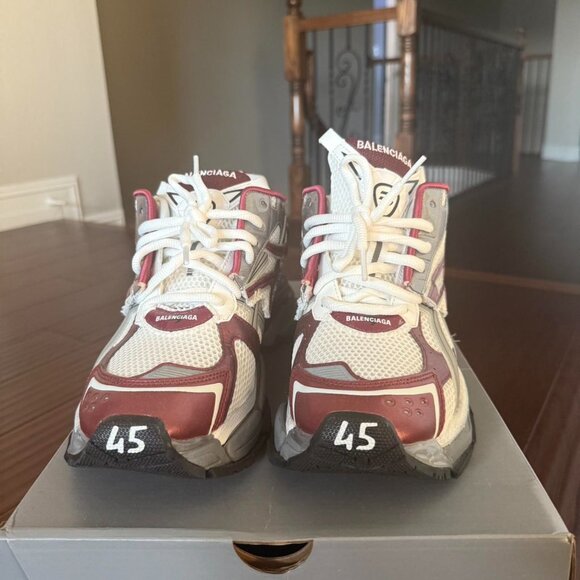 Balenciaga Runner Men's Trainers - Picture 2 of 5